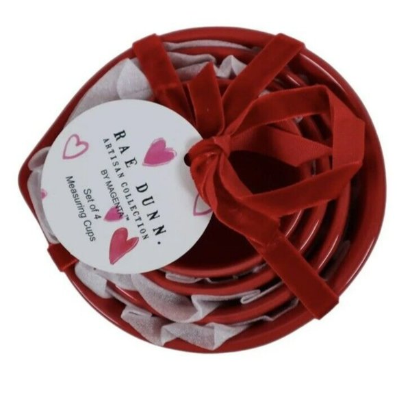 Rae Dunn Red Cutout Heart Valentine's Day Measuring Cups New 2024 - Picture 3 of 5